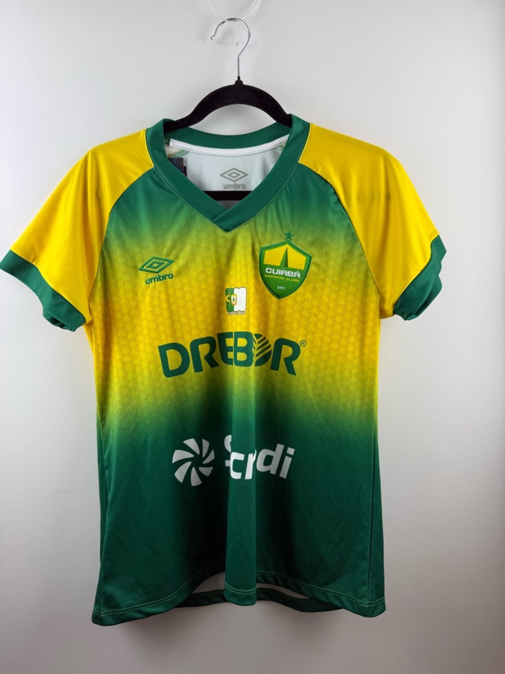 NWT Umbro Cuiabá EC Brazil 2022 Home Soccer Jersey Women’s XL